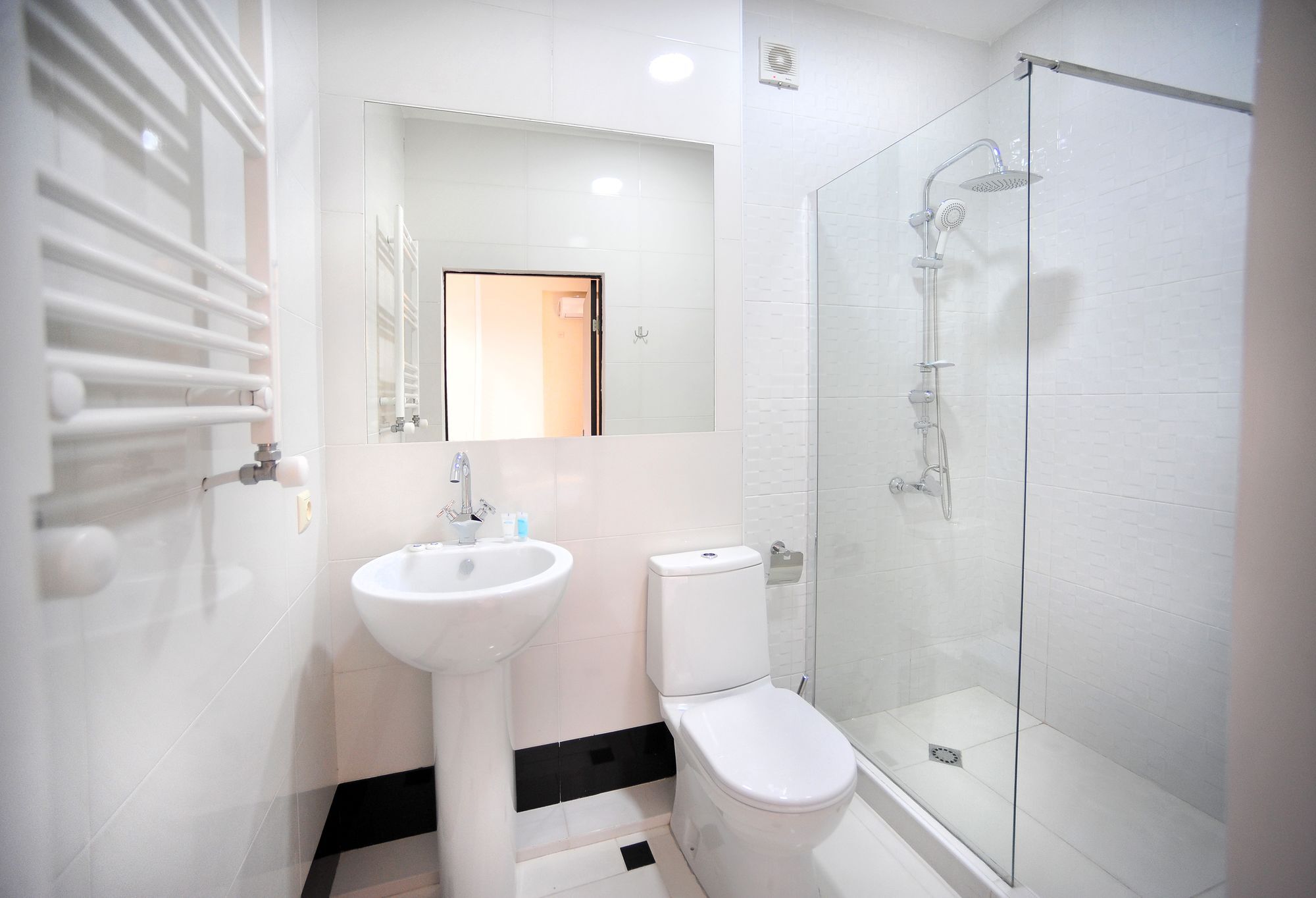 Rk Hotel Tbilisi Zewnętrze zdjęcie